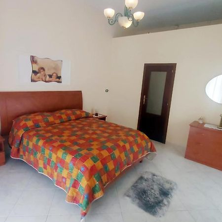 Casa Borbonica Lejlighed Napoli Eksteriør billede