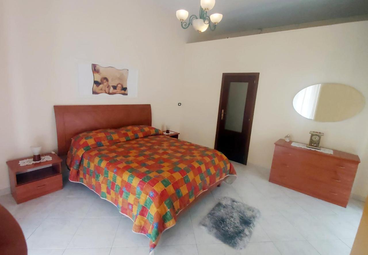 Casa Borbonica Lejlighed Napoli Eksteriør billede