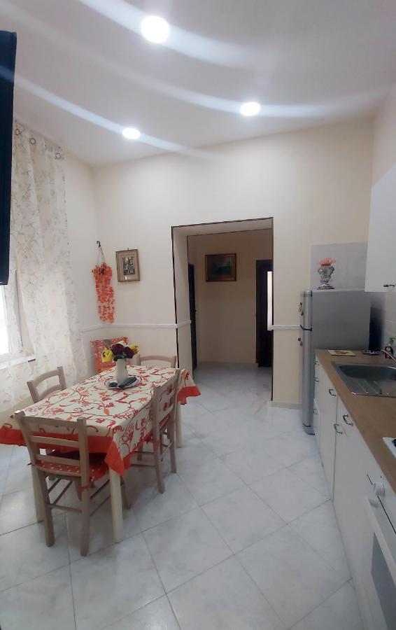 Casa Borbonica Lejlighed Napoli Eksteriør billede